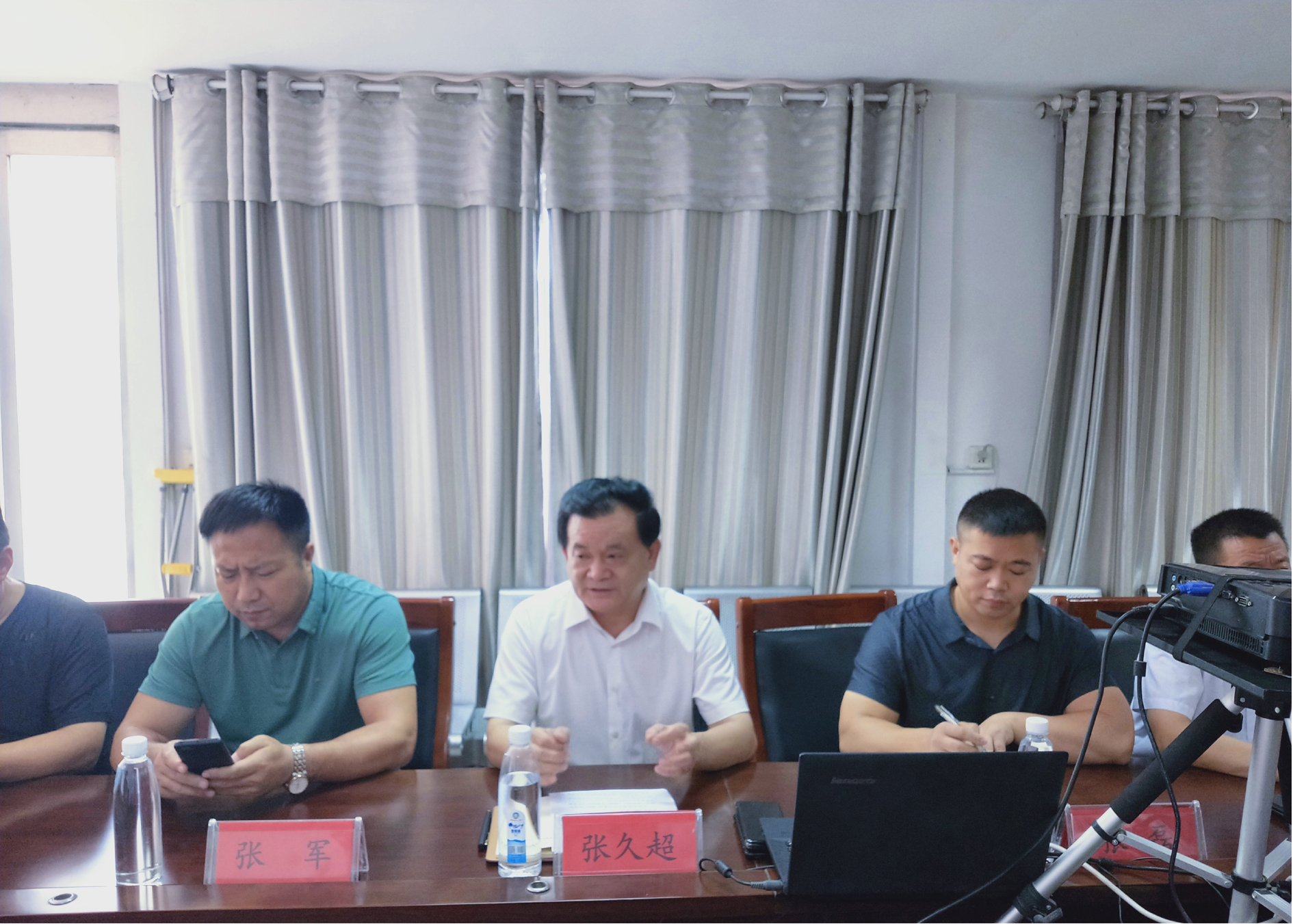 图片33.jpg